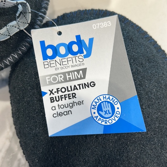 Set of 6 NEW Exfoliating Buffers - Picture 3 of 4